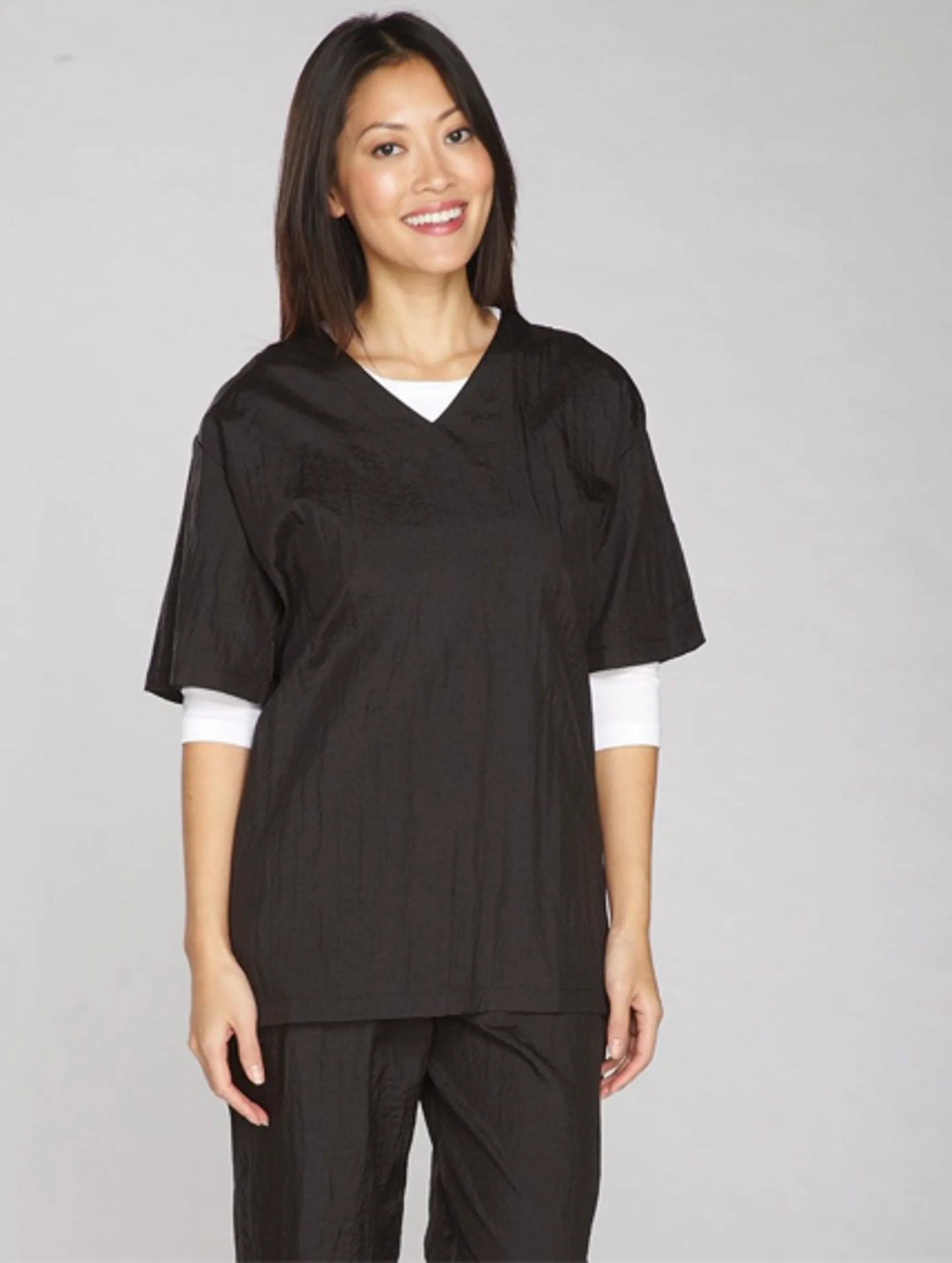 TP V-Neck Grooming Smock - Your Pet Connection