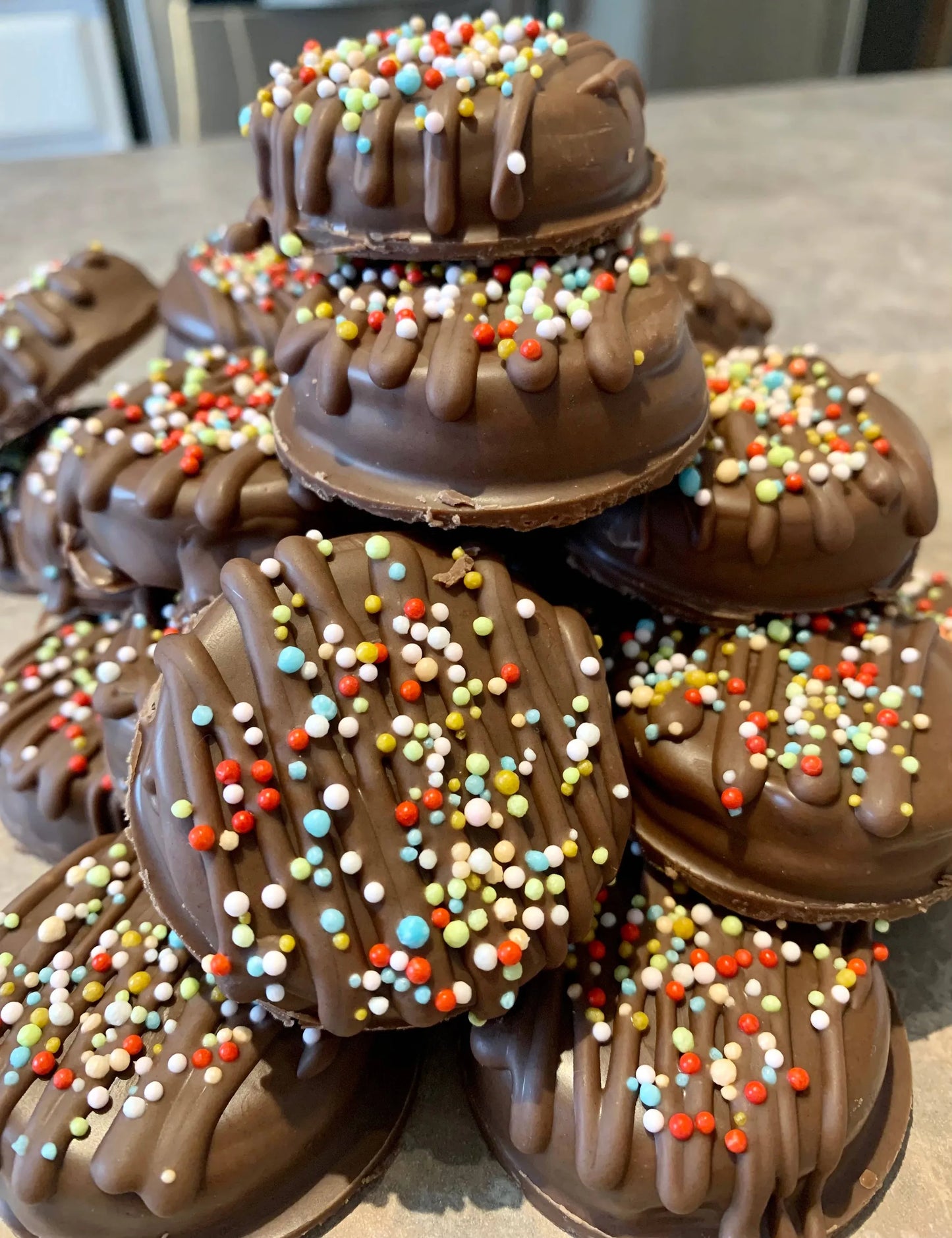 The Blue Cerebus Dog Bakery Carob Oreo Treats 12 Count