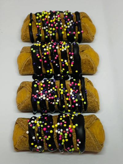 The Blue Cerebus Dog Bakery Cannoli-Style Dog Treats Medium