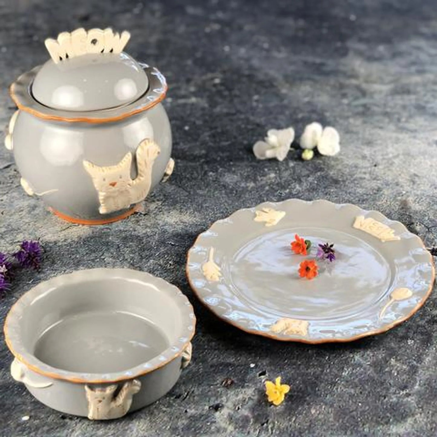 Carmel Ceramica Hand-Decorated Cat Treat Jar 7 Inch