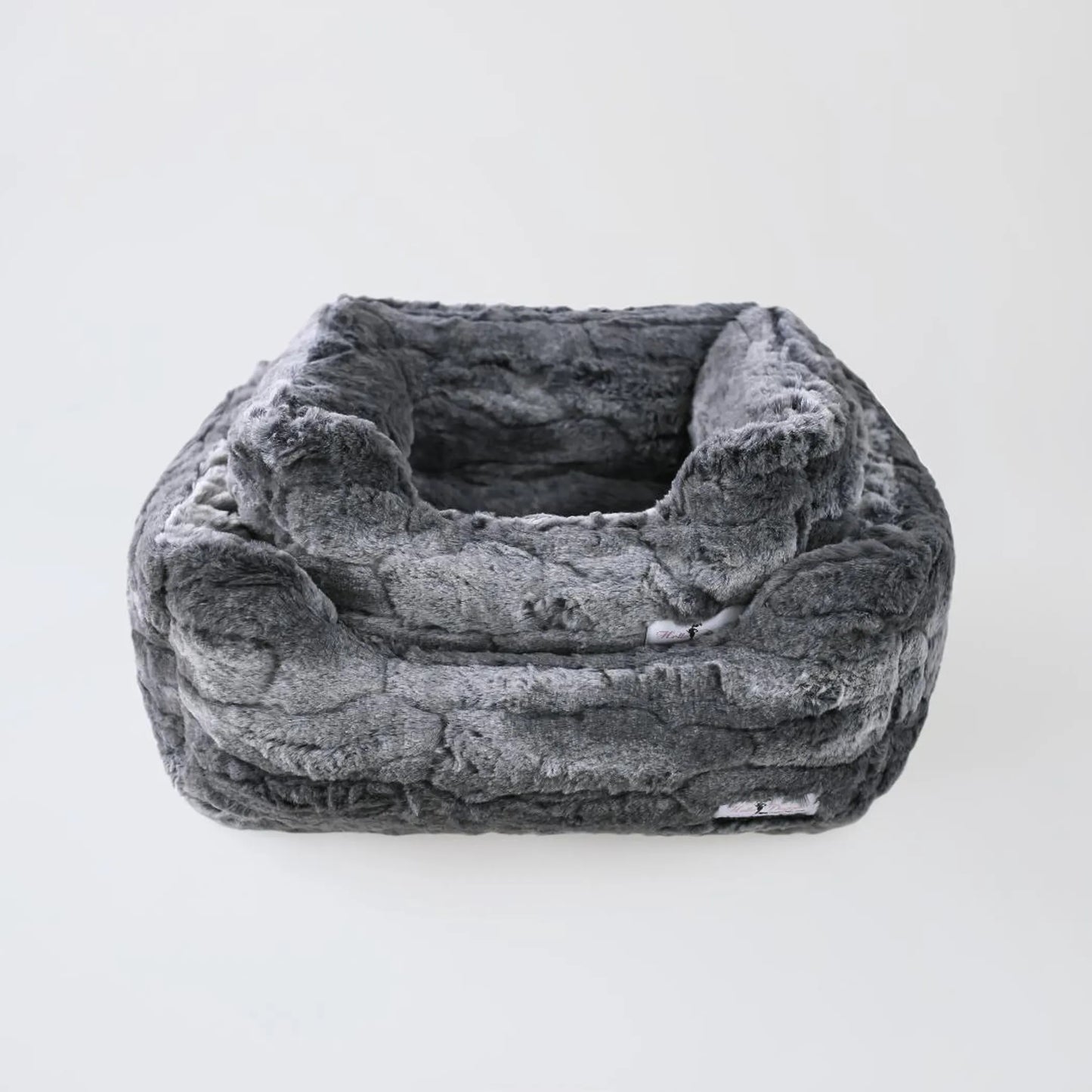 Deluxe Dog Bed - Your Pet Connection