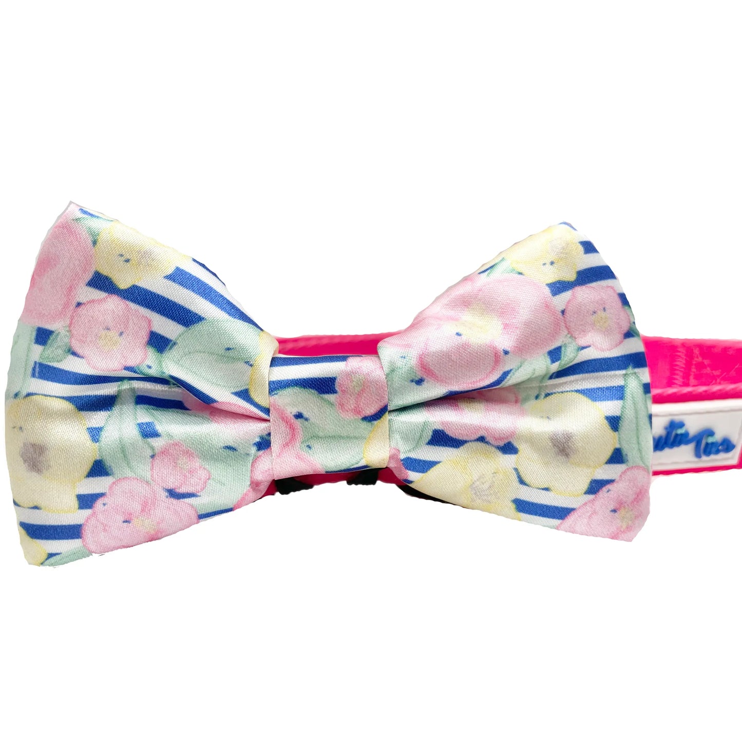 Copy the exact, literal content of Cutie Ties Floral Dog Bow Tie 2" x 4" into this field without changes.