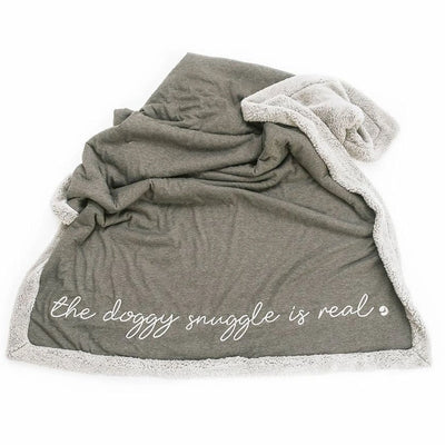 Wag & Wonder Cozy Fleece Pet Blanket 54x60