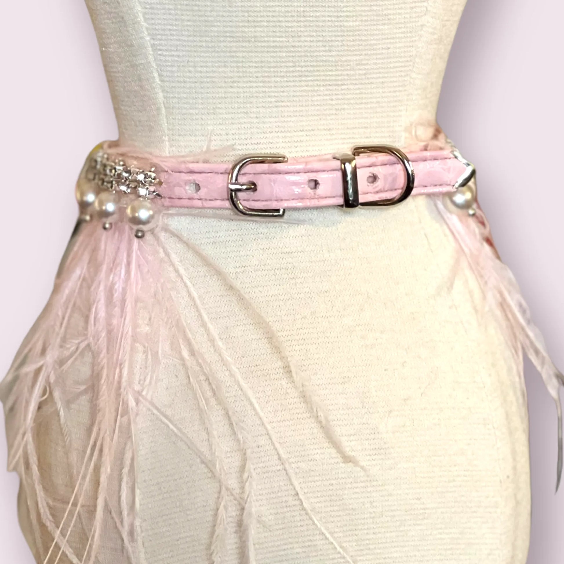 Feathers, Diamonds, & Pearls Glam Collar - Your Pet Connection