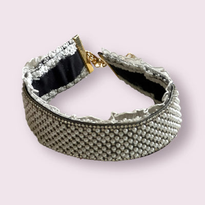 Bark Fifth Avenue Luxe Velvet Pearl Collar