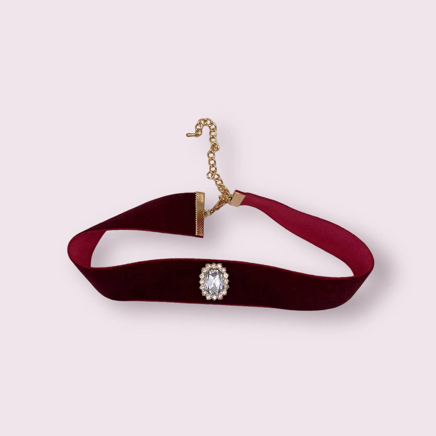 Luxurious Velvet Crystal Dog Collar - Your Pet Connection