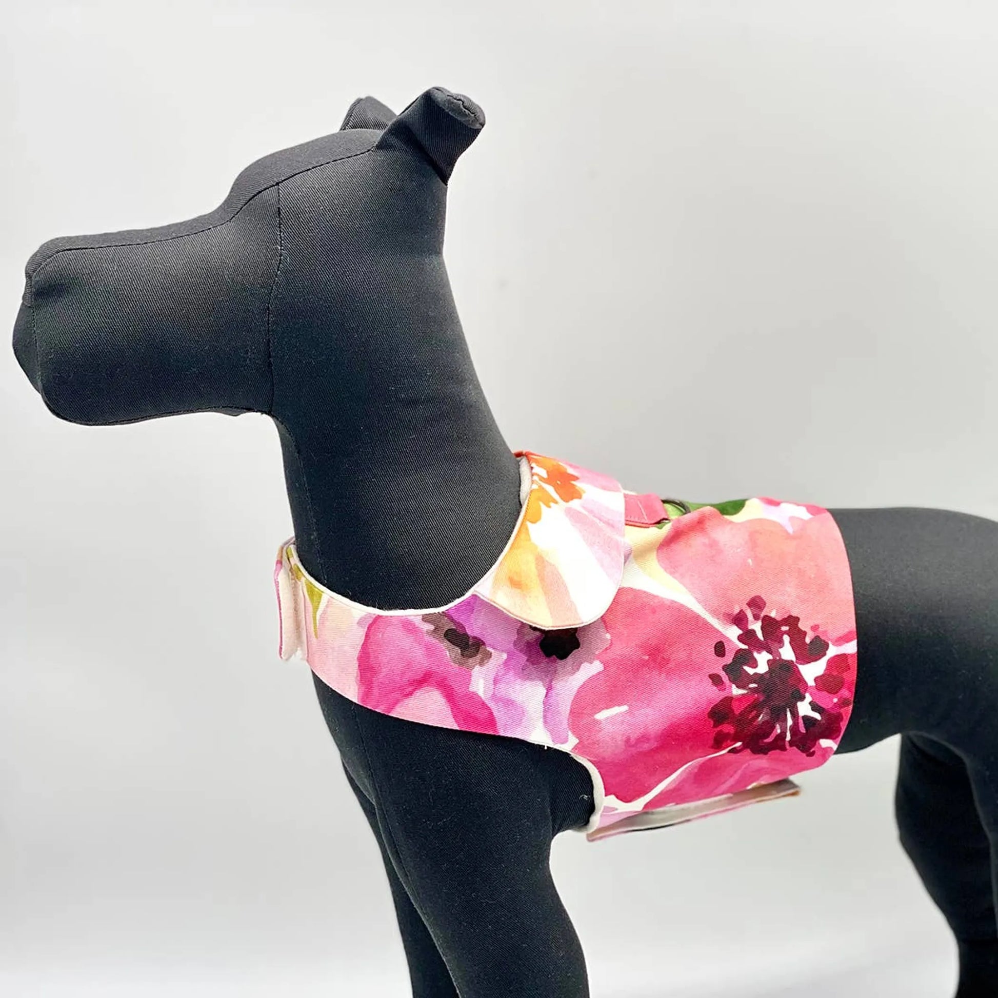 DCNY "Fine Art Frolic" Pink Vest-Style Harness - Your Pet Connection