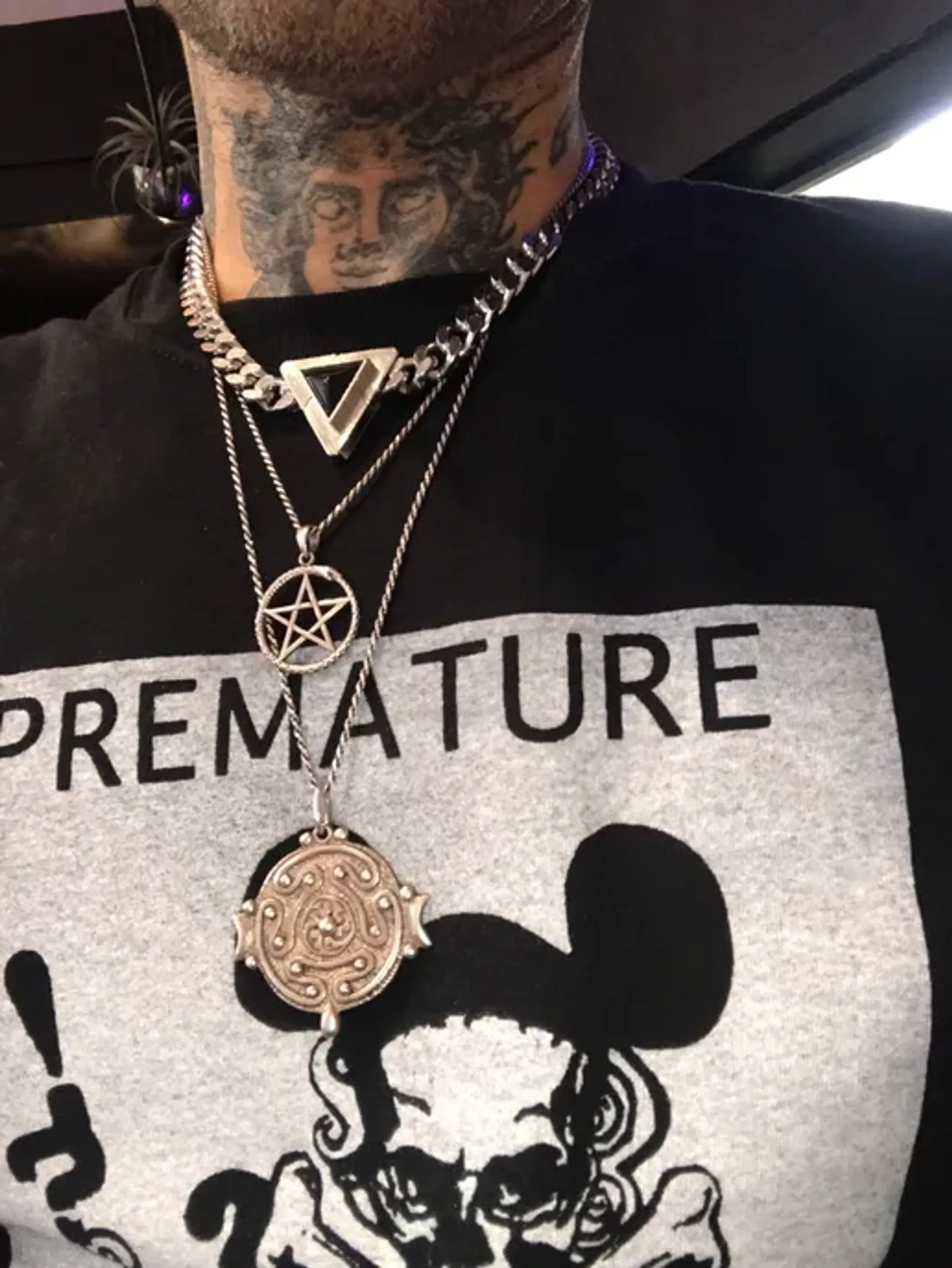 Iconic Tri Necklace - Your Pet Connection