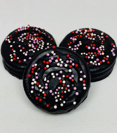 The Blue Cerebus Dog Bakery Carob Oreo Treats 12 Count