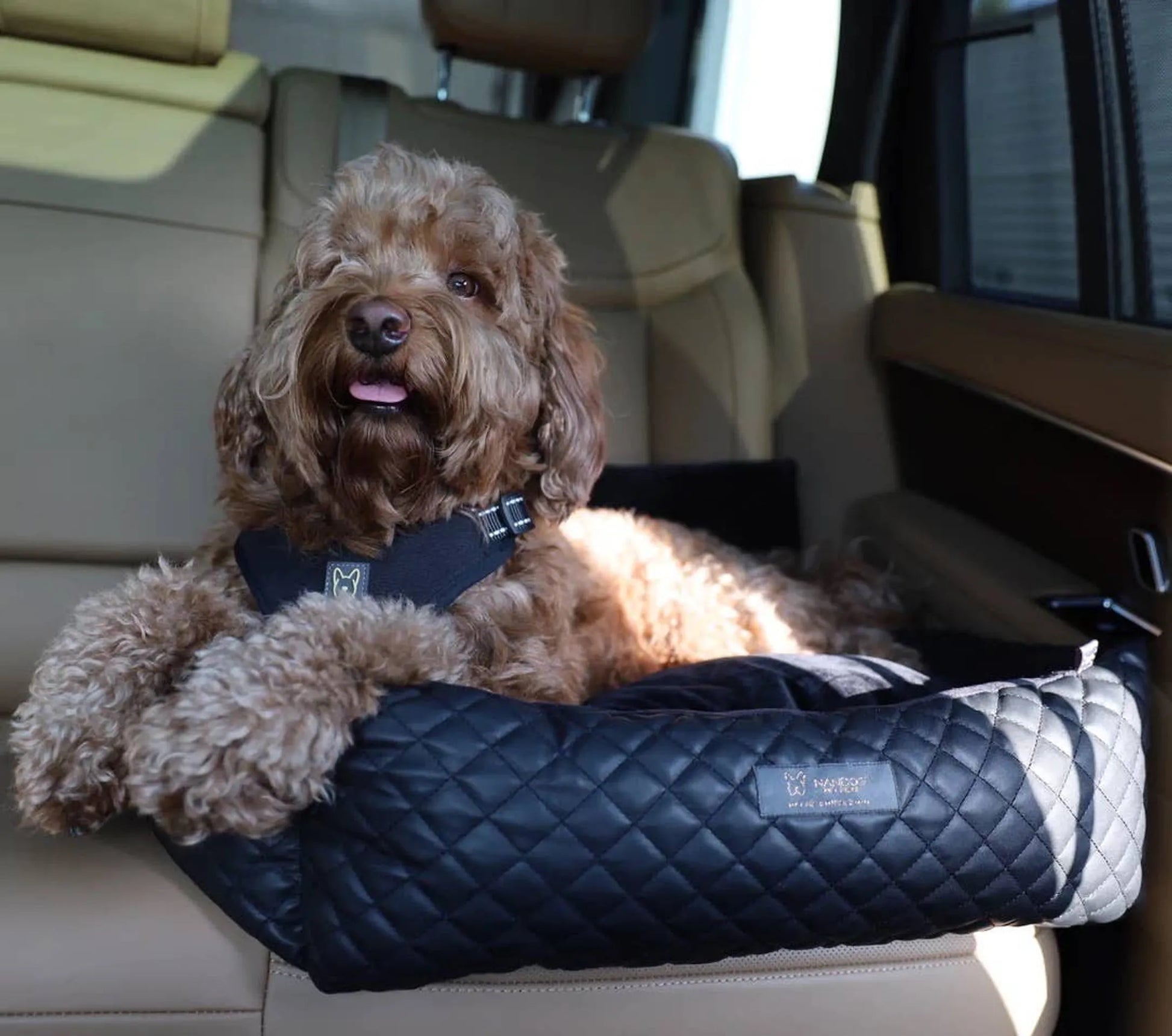 NANDOG Large Black Vegan Leather Car Seat - Your Pet Connection