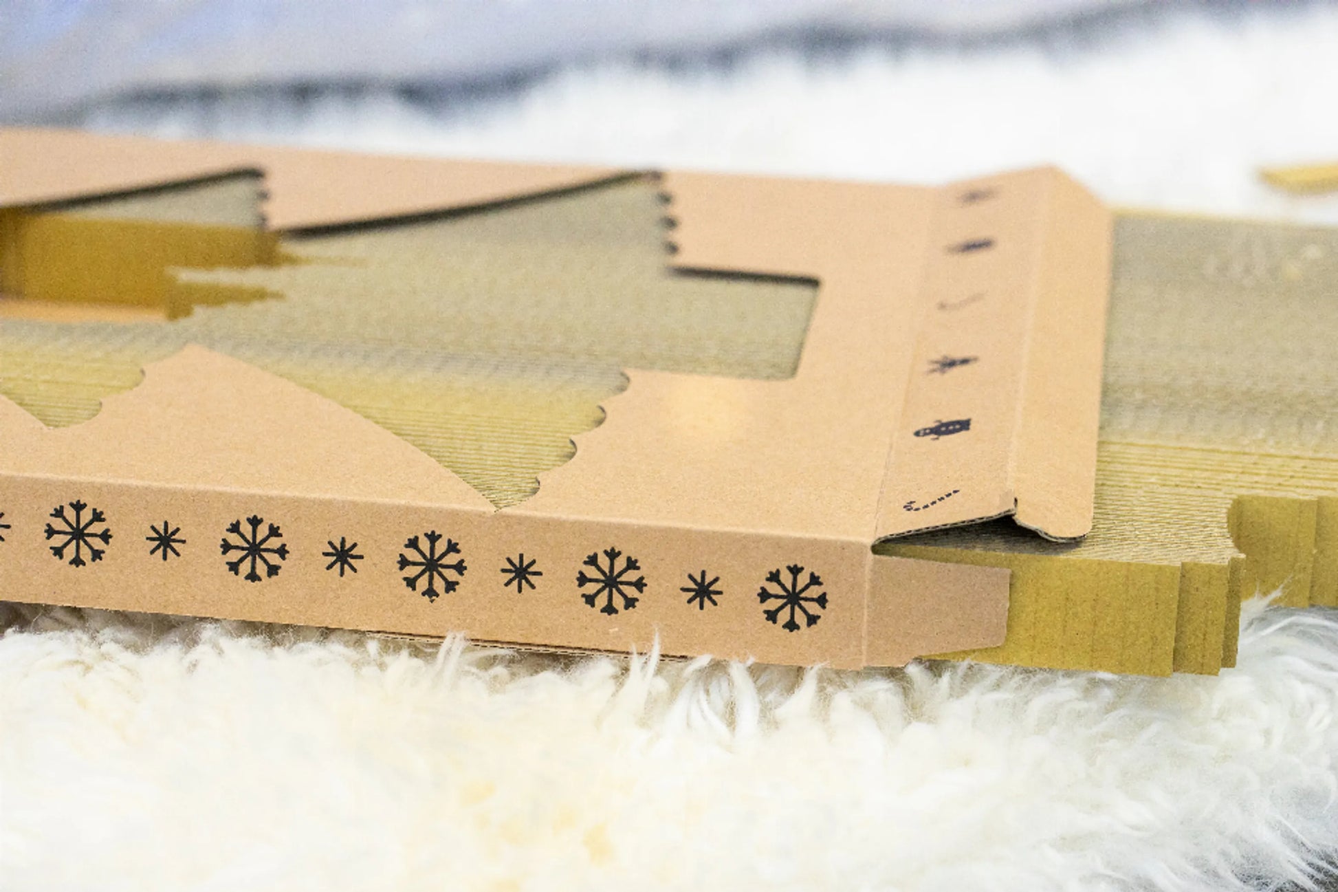 Christmas Cat Scratch Board - Your Pet Connection