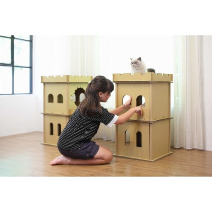 London Bridge Cat House