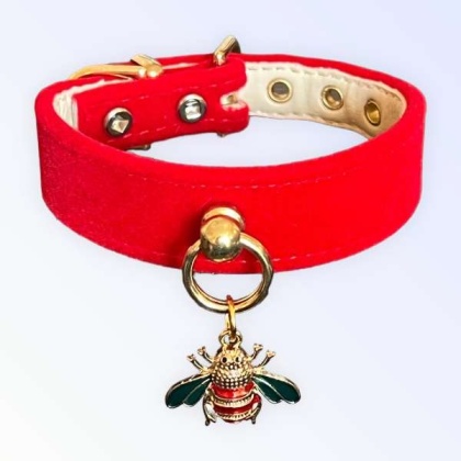 Red Velvet Bee Collar - 10"